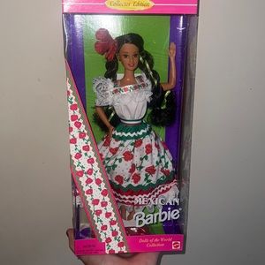 Mexican Barbie Collector Edition Dolls of the World 1995